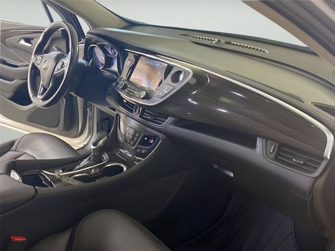 Used 2019 Buick Envision Essence AWD/4WD image 32
