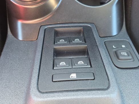 Used 2022 Ford Bronco Wildtrak AWD/4WD image 37
