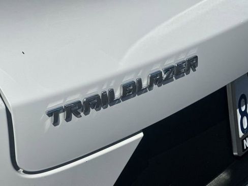 Used 2022 Chevrolet TrailBlazer LT w/ Convenience Package image 31