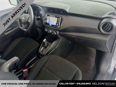 Certified 2025 Nissan Kicks Play S image 26