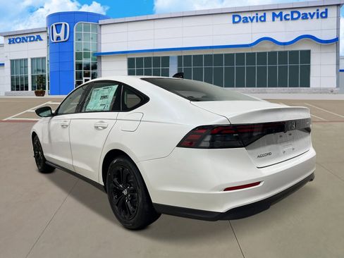 New 2025 Honda Accord SE image 4