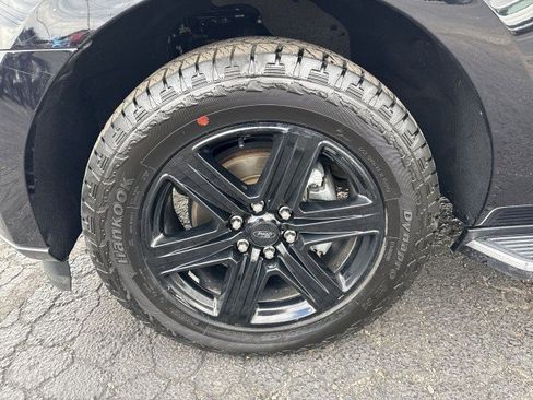 Used 2021 Ford Expedition Max XLT image 19