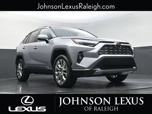 Used 2023 Toyota RAV4 Limited FWD image 10