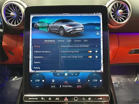 Used 2022 Mercedes-Benz SL 55 AMG 4MATIC image 25