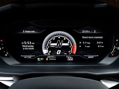 Used 2019 Lamborghini Urus image 9