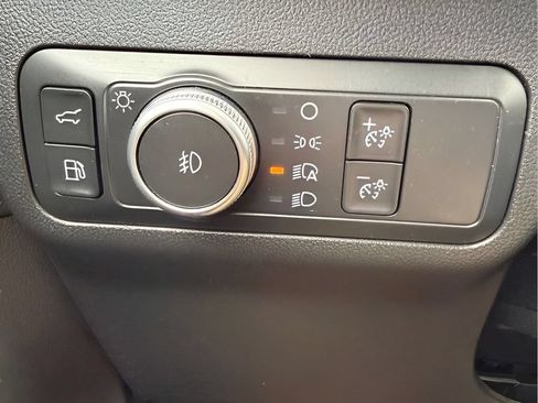 Used 2020 Ford Escape Titanium AWD/4WD image 24