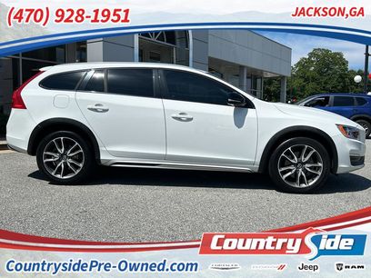 Used 2018 Volvo V60 T5 Cross Country w/ Convenience Package