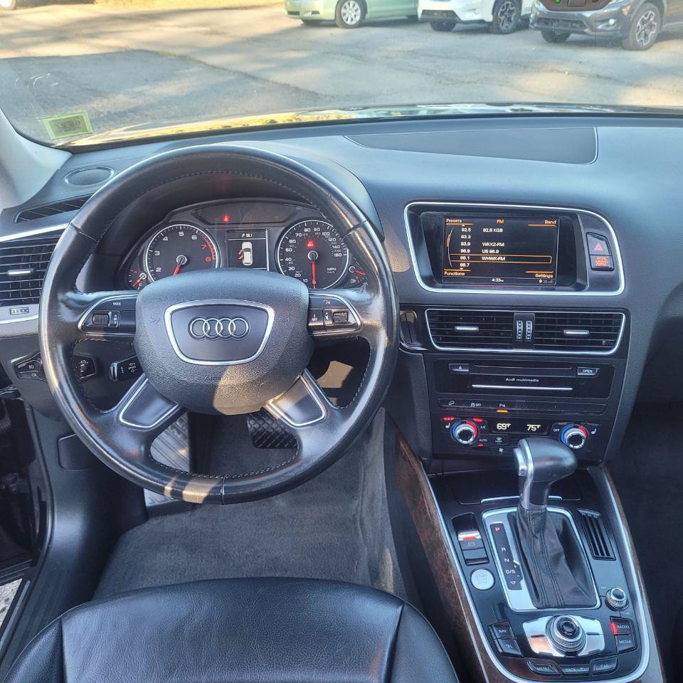 Used 2016 Audi Q5 2.0T Premium Plus w/ Technology Package AWD/4WD image 17