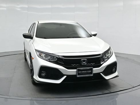 Used 2018 Honda Civic Sport image 47