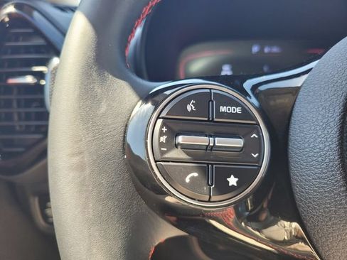 Used 2025 Kia Soul GT-Line FWD image 28