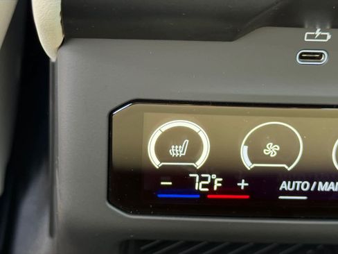 New 2026 BMW 530i xDrive w/ Executive Package image 21