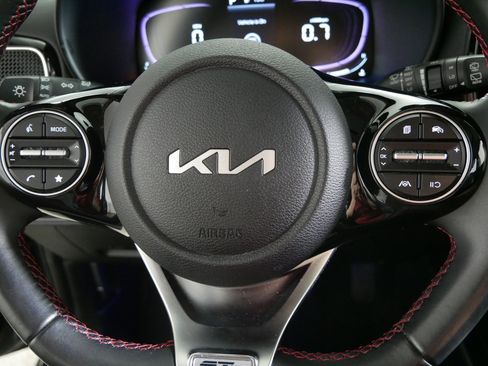 Used 2023 Kia Soul GT-Line FWD image 25