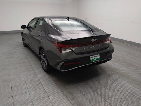 Used 2025 Hyundai Elantra Sport w/ Cargo Package FWD image 5