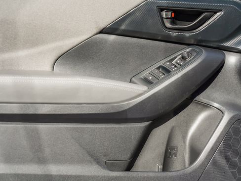 Certified 2024 Subaru Crosstrek 2.0i Premium image 20