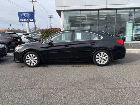 Used 2017 Subaru Legacy 2.5i Premium image 6