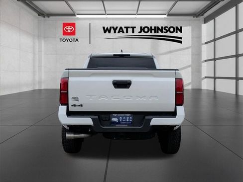 New 2026 Toyota Tacoma TRD Off-Road AWD/4WD image 4