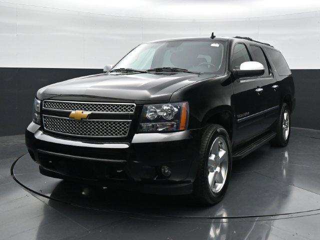 Used 2013 Chevrolet Suburban LTZ AWD/4WD image 5
