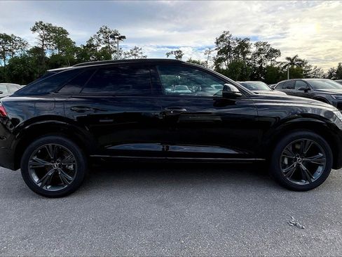 New 2026 Audi Q8 Premium image 4