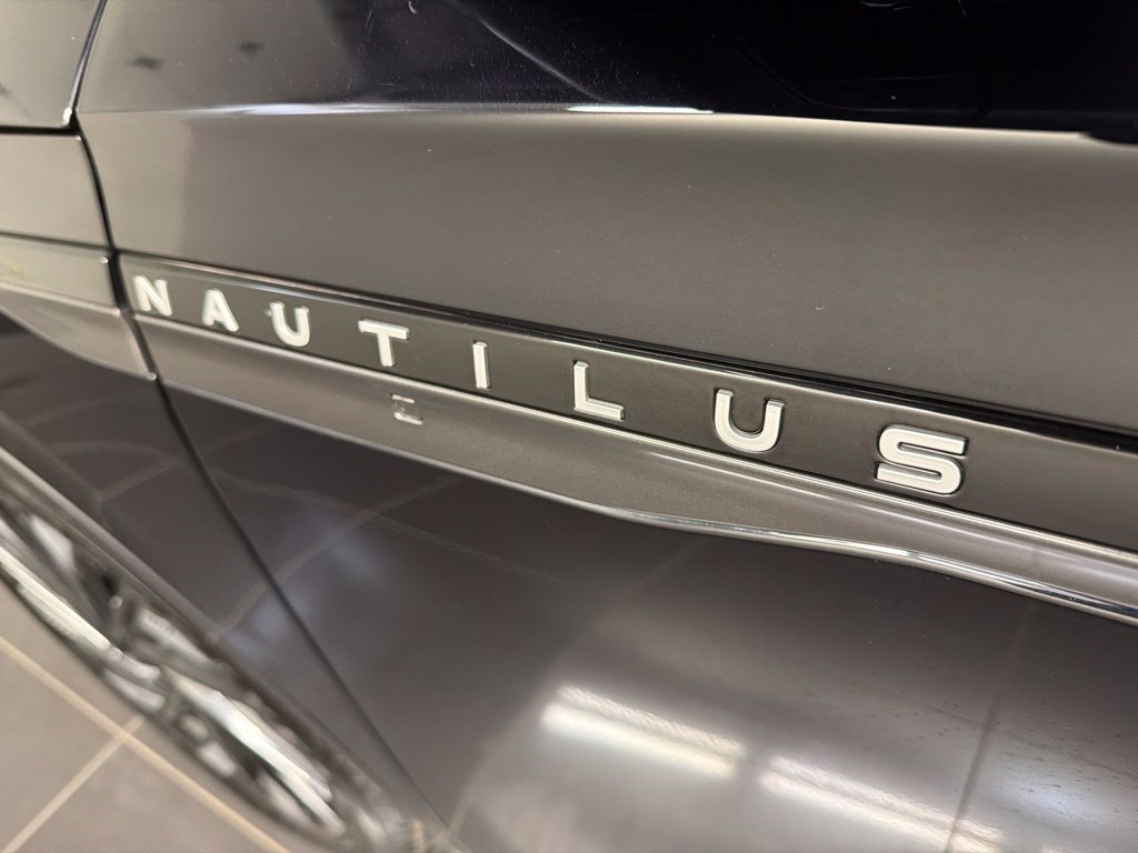 Certified 2024 Lincoln Nautilus Reserve w/ Equipment Group 202A AWD/4WD image 43