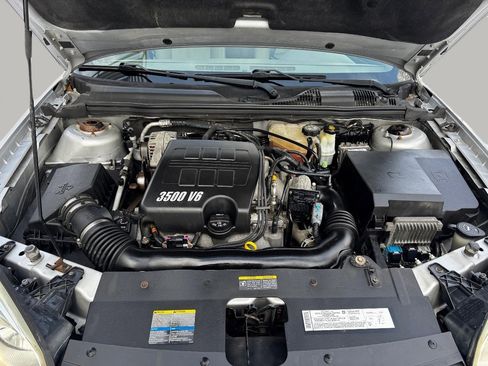 Used 2005 Chevrolet Malibu LT w/ Preferred Equipment Group image 13