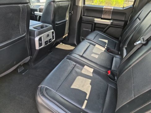 Used 2019 Ford F250 Lariat w/ Lariat Value Package AWD/4WD image 11