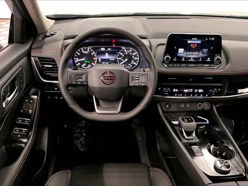 New 2026 Nissan Rogue SV AWD/4WD image 63