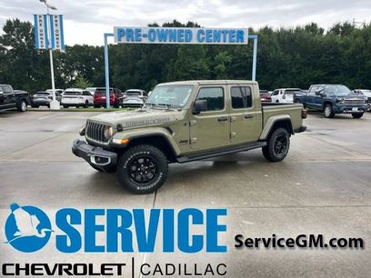 Used 2025 Jeep Gladiator Sport
