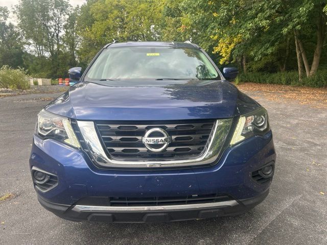 Used 2017 Nissan Pathfinder S AWD/4WD image 8