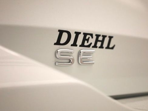 New 2026 Volkswagen Tiguan SE AWD/4WD image 38