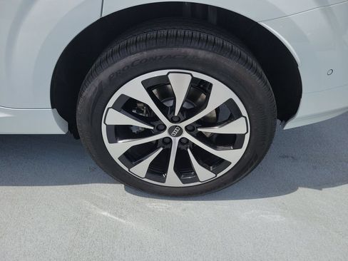 New 2026 Audi Q3 quattro 2.0T AWD/4WD image 29