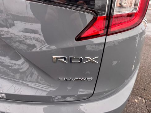 Used 2025 Acura RDX AWD w/ A-Spec & Advance Pkg image 9