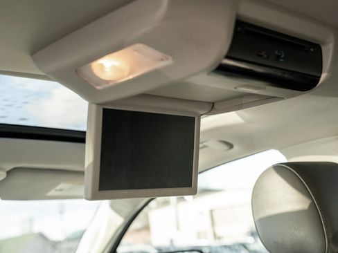 Used 2018 Toyota Sequoia Limited image 9