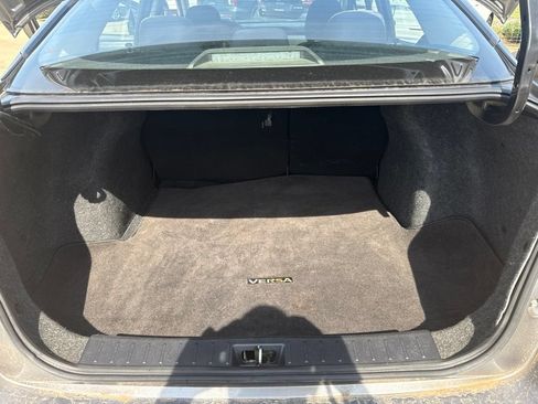 Used 2021 Nissan Versa SV FWD image 11