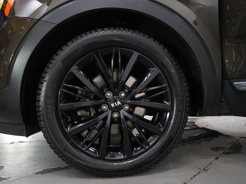 Used 2020 Kia Telluride SX w/ Towing Package AWD/4WD image 36
