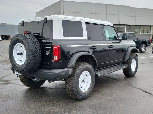 New 2026 Ford Bronco Heritage Edition AWD/4WD image 4