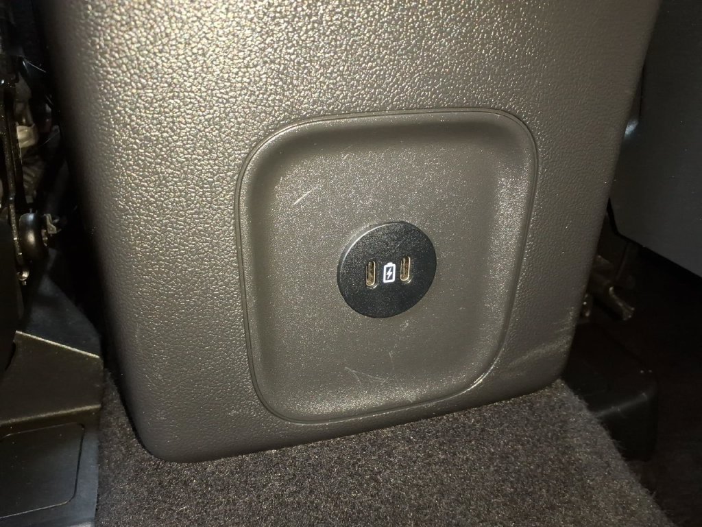 Certified 2025 Ford Escape ST-Line AWD/4WD image 13