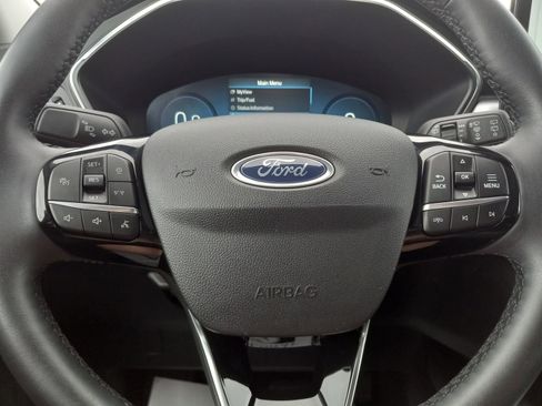 Used 2023 Ford Escape Platinum image 19