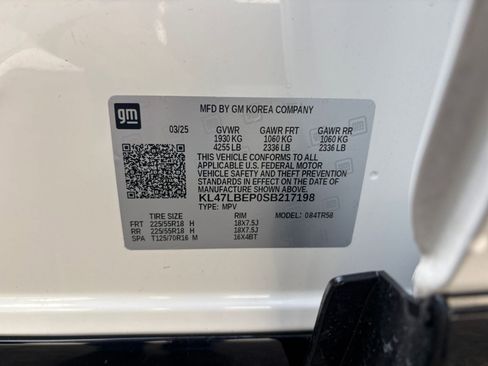 Used 2025 Buick Envista Sport Touring image 29