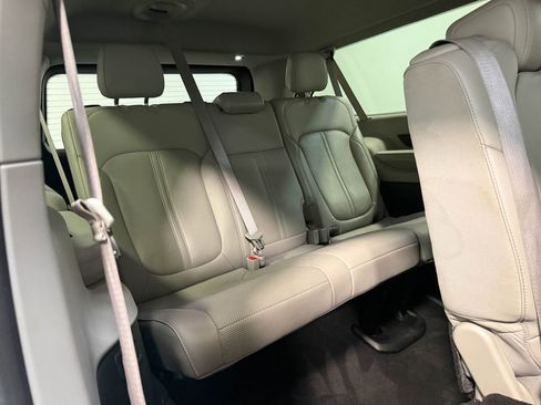 Used 2024 Jeep Wagoneer L Series II w/ Flexible Seating Group AWD/4WD image 68