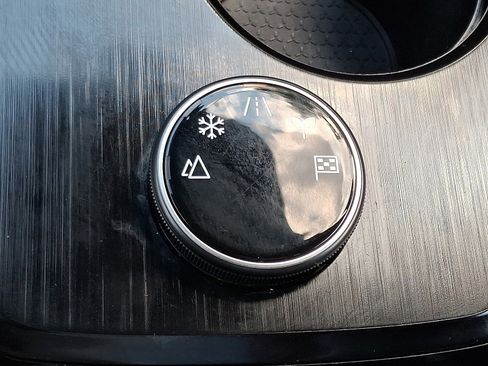 Certified 2022 Nissan Rogue Platinum w/ Head-Up Display Package image 29