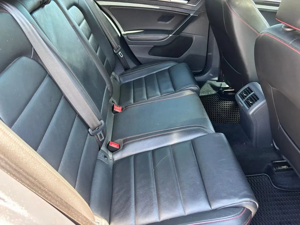 Used 2019 Volkswagen GTI Rabbit Edition FWD image 17