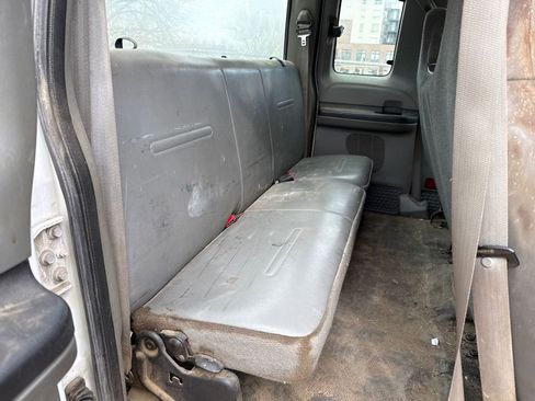 Used 2007 Ford F250 XL image 26