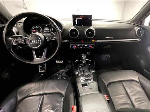 Used 2017 Audi A3 e-tron Premium image 16