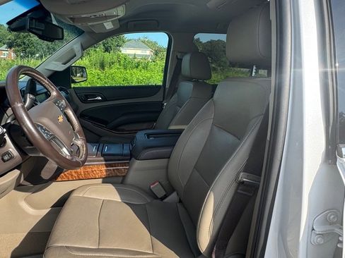 Used 2019 Chevrolet Tahoe Premier image 11
