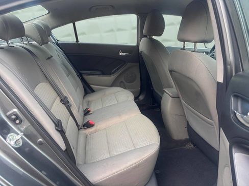 Used 2016 Kia Forte LX w/ LX Popular Plus Package FWD image 18