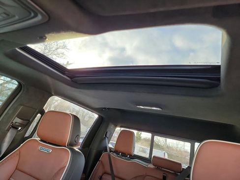 Used 2024 GMC Sierra 1500 Denali Ultimate image 18