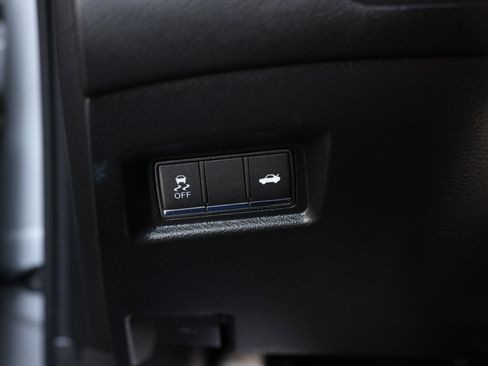 Used 2018 INFINITI Q60 3.0t Sport w/ Sensory Package 3.0T Sport image 52