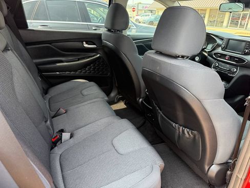 Used 2020 Hyundai Santa Fe SE AWD/4WD image 4