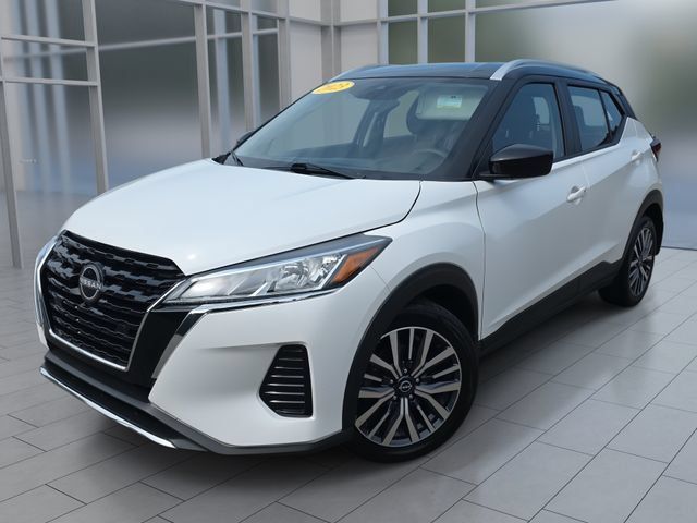 Certified 2023 Nissan Kicks SV FWD image 1