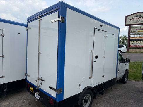 Used 2023 Ford E-350 and Econoline 350 Super Duty w/ Power Windows & Locks Group RWD image 3